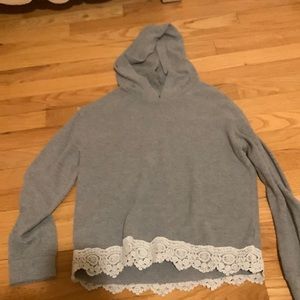 Long sleeved crop top